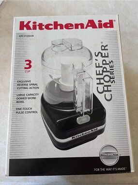 KitchenAid NIB Onyx Black 3 Cup Chef's Series Chopper KFC3100OB
